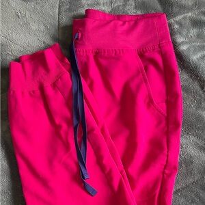 Women’s FIGS scrub pants